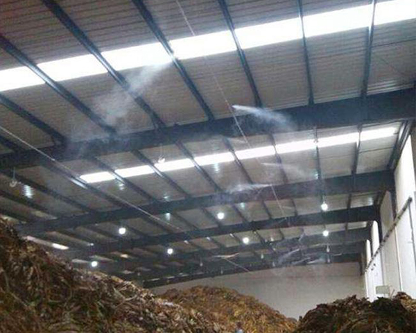 人工喷雾 人工喷雾